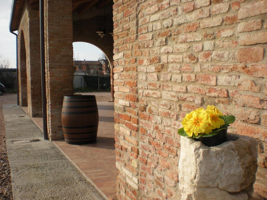 Agriturismo Al Casale Лониго Экстерьер фото